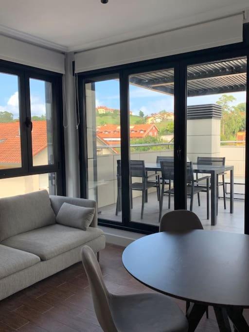 Atico Con Esplendida Terraza Apartment Comillas Exterior photo